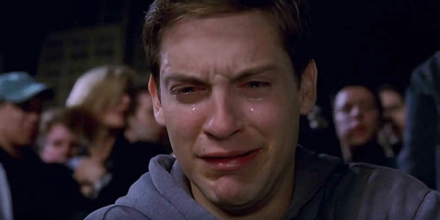 tobey-maguire-crying-spider-man.jpg